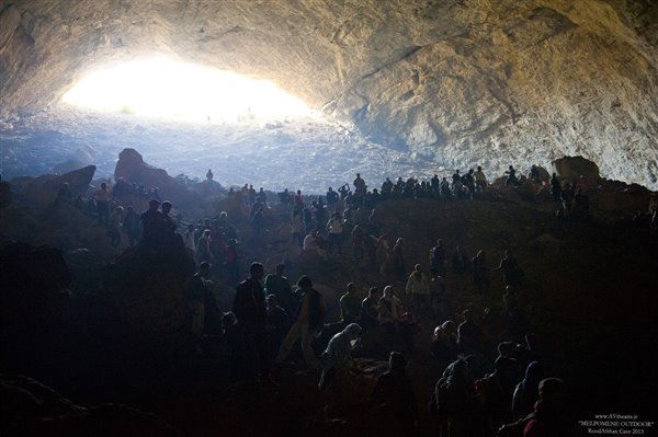 مل پامنی در غار